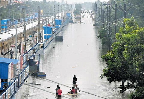The flooded Thoothukudi new bus stand.