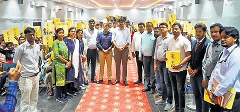 The vision of ‘Akansha’ has led to securing placement for over 1600 youths who have been selected by various well-known private companies that visited the district.