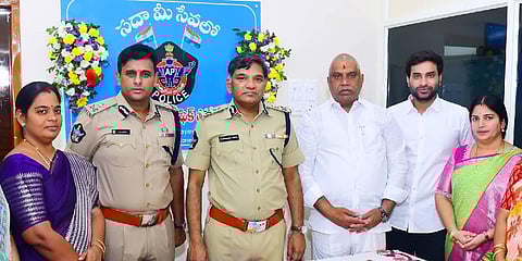 DGP Kasireddy Rajendranath Reddy during the inauguration of Singh Nagar traffic police station in Vijayawada on Saturday. (Photo | Express)