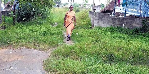 Residents of Arunthathiyar colony in Jagirmangalam village in Tiruvallur have to walk nearly a kilometre to attend nature’s call. (File photo | D Sampath Kumar)