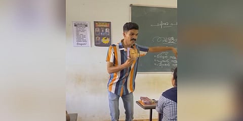Shafeeq Thuluvath taking class