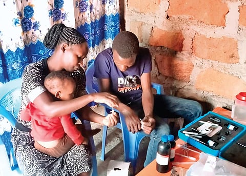 Researchers have developed an easy-to-use test to accurately detect toxic levels of fluoride in water | Northwestern University