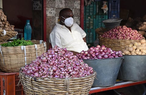 Tiruchy onion farmers hit by double whammy of yield loss, price slump