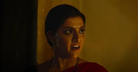 A still from the trailer of 'Kondraal Paavam' starring Varalaxmi Sarathkumar. (Photo | YouTube screengrab)