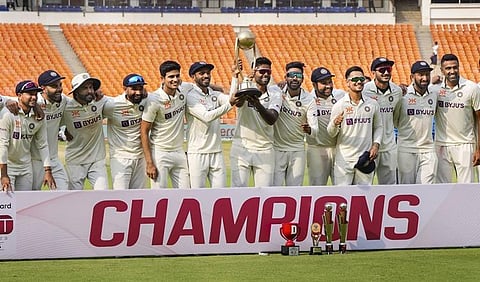 Indian players celebrate after retaining the Border-Gavaskar Trophy. (Photo | PTI)