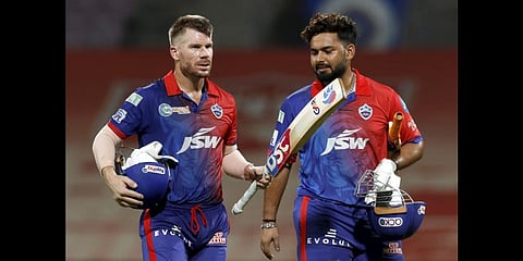 A file photo of Delhi Capitals players David Warner and Rishabh Pant. (Photo | PTI)