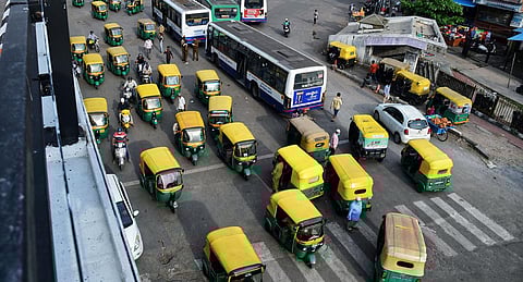 The app is probably the world’s first 100 per cent open-mobility app, where passengers can directly connect with autorickshaw drivers. (Photo | EPS)