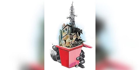 The person told the police that since the company did not pay rent for the past five years, the tower was dismantled and sold to a metal scrap shop.