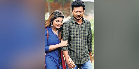 A still from the film 'Kannai Nambathey'