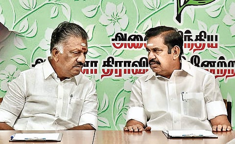A file photo of O Panneerselvam and Edappadi K Palaniswami. (Photo | P Jawahar, EPS)