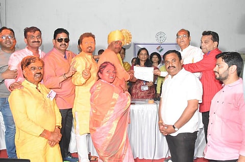 MVA candidate (from Congress) Dhangekar Ravindra Hemraj collects his winning certificate as he wins Kasba Peth assembly by-election. (Photo | ANI)