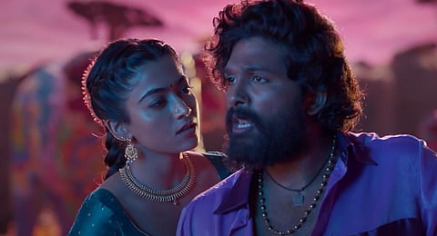 Rashmika Mandanna and Allu Arjun. (Videograb | Youtube)