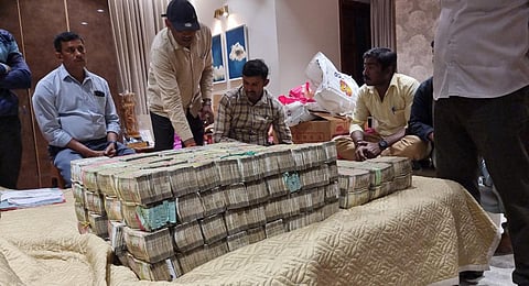 Karnataka Lokayukta Bangalore City police has recovered Rs 6 crore cash from house of Prashanth Madal, Chief Accountant, BWSSB. (Photo | Express)