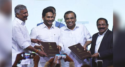CM YS Jagan Mohan Reddy and Mukesh Ambani during the Global Investment Summit in Visakhapatnam on March 3. (Photo | Prasant Madugula , EPS)