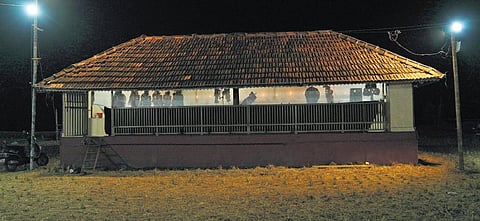 This ritual takes place over a period of 21 days, each day, a different story is told