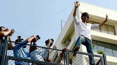 Bollywood actor Shah Rukh Khan at his bungalow Mannat. (File |PTI)