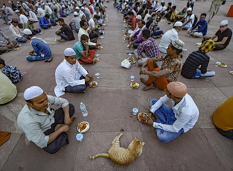 Representational Image: Muslim devotees break their fast during Iftar on the first day of the holy fasting month of Ramadan (File Photo|PTI)