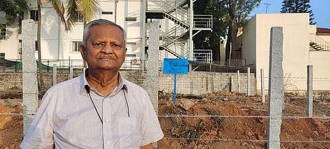 R Narayanappa's family has put a fencing around his site to safeguard it at Arkavathy 18th Block in Byrathi Khane. BDA has allotted the same site to another after changing site number. (Photo | EPS)