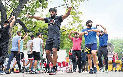 Bajrang Punia (centre) trains along with other protesting wrestlers at Jantar Mantar in New Delhi on Friday. (Photo | Shekhar Yadav, EPS)