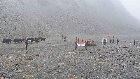 A file photo of members from the Indian Army and China's PLA along the LAC in East Arunachal Pradesh.