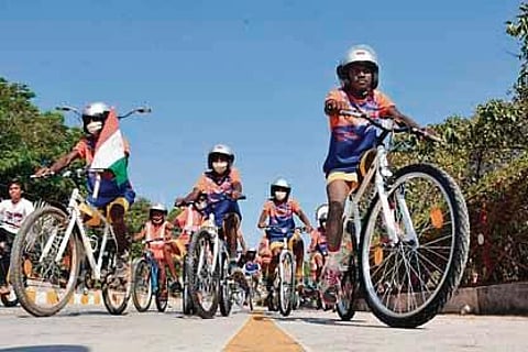 Representational image