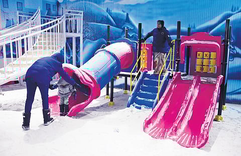 LED that blinks entertainment at Phoenix MarketCity in Velachery