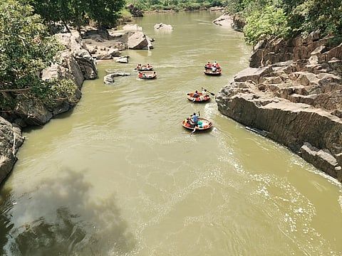 Hogenakkal police registered a case against the four coracle operators and two coracles were confiscated.