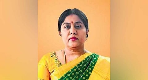 Newbies hit nadir, Mrs Manjula Limbavali sails through