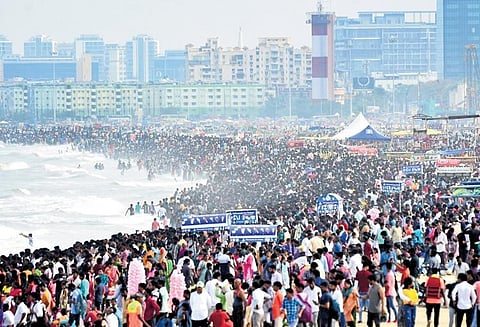 People flocked to the Marina to get some respite from the scorching heat on Sunday | Ashwin Prasath