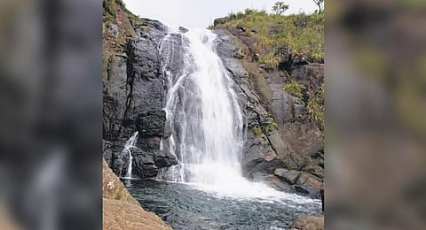 This stunning waterfall, about 10km from Kuttikkanam, is a great destination for people looking for a refreshing reboot, totally cut off from the din and dust of daily life.