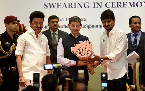 CM MK Stalin, Governor RN Ravi and Minister for Youth Welfare and Sports Development Udhayanidhi Stalin (Photo | PTI)