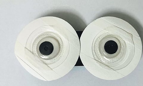 The device has an algorithm that can detect the abnormality in heart pulses and the report of it could be sent to the cardiologist concerned through WhatsApp | express