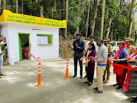 As per sources, Rs 40 is being charged for cars and jeeps, while Rs 70 is for Maxi cars or Tempo Traveller. Rs 20 is charged for a two-wheeler.