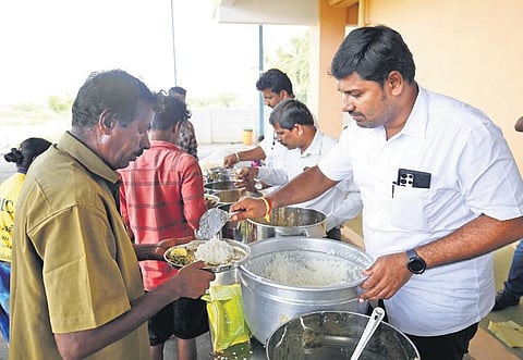 Councillor for CCMC ward 5, G Naveen Kumar, providing food for sanitary workers and officials from his ward and also neighbouring wards in Coimbatore | Express