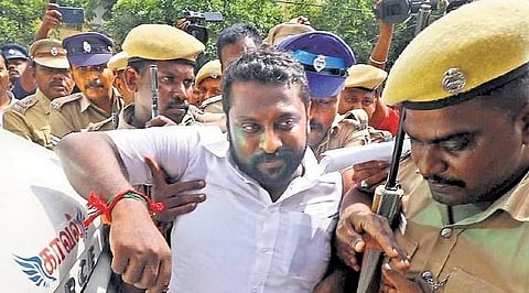 BJP state secretary SG Surya being arrested by the Madurai police | kk sundar