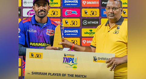 P Bhuvaneswaran with his Player of the Match award. (Photo | TeamTiruppur Twitter)
