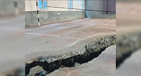 Around 868 structures have developed cracks in Joshimath. ( Photo | EPS)