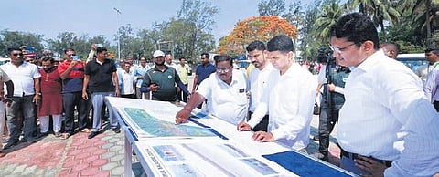 5T secretary VK Pandian reviewing the fish market project with officials | Express