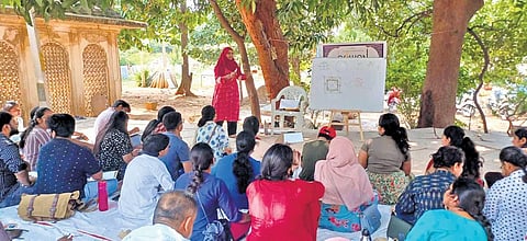 The primary goal of workshop remains that each participant is able to find the artist within themselves.