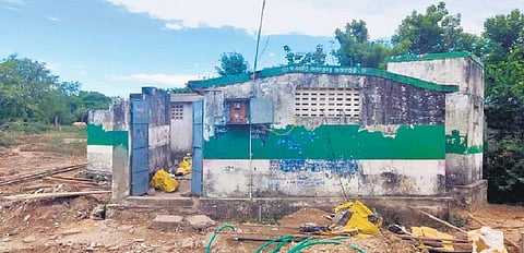 The defunct integrated sanitary complex in Kolappadi village in Perambalur | Express