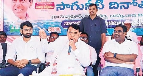 Assembly Speaker Pocharam Srinivas Reddy addresses the Irrigation Day programme at Siddapur village in Varni mandal of Nizambad district on Wednesday