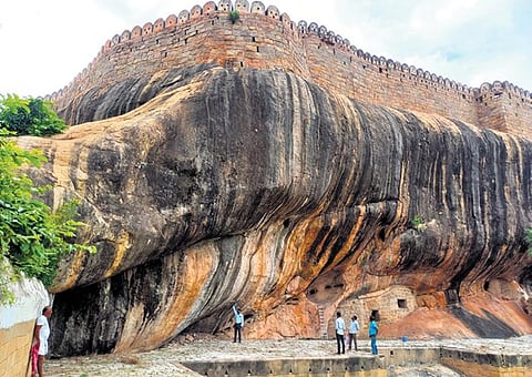 Ancient rock art paintings were found in one of the four caverns | Express