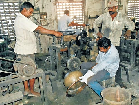 Recently, the brassware industry at Ajjaram has also emerged as a prominent place in South India in the brass industry.