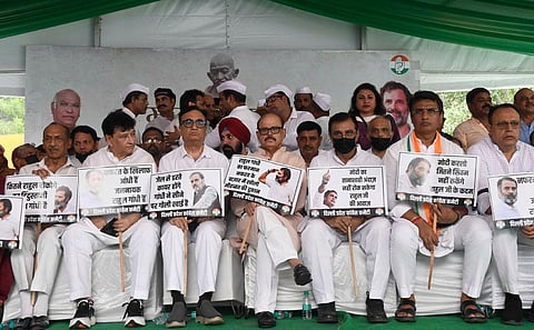 Delhi Congress leaders stage a ‘silent satyagraha’ at Jantar Mantar. (Photo | Parveen Negi, EPS)