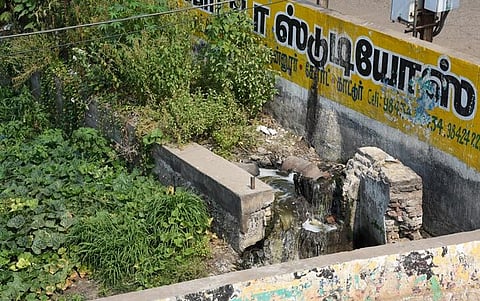 Drainage water flowing to Uyyakondan canal portion at Palakkarai in Tiruchy | MK Ashok Kumar