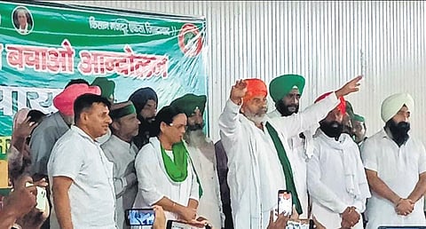 BKU national spokesperson Rakesh Tikait addresses the farmers’ meet | express