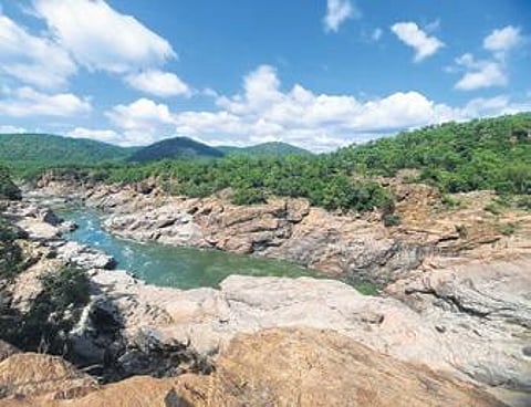 The project aims at easing the drinking water shortage, generating hydel power and storing surplus water to meet the needs of Tamil Nadu.