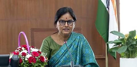 Telangana Chief Secretary Santhi Kumari (Photo | Twitter)