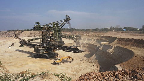 Samples collected within an 8 km radius from the NLC mines and thermal power plants were found to contain Aluminium, Fluoride, Iron, Manganese, Magnesium, Mercury and Selenium in high concentration.