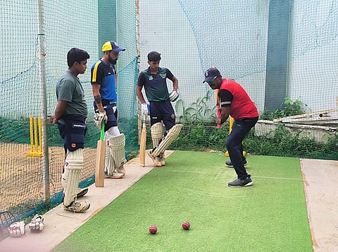 Nallepalli Sivaramakrishnan Ganesh mentoring aspiring cricketers. (Photo | Express)